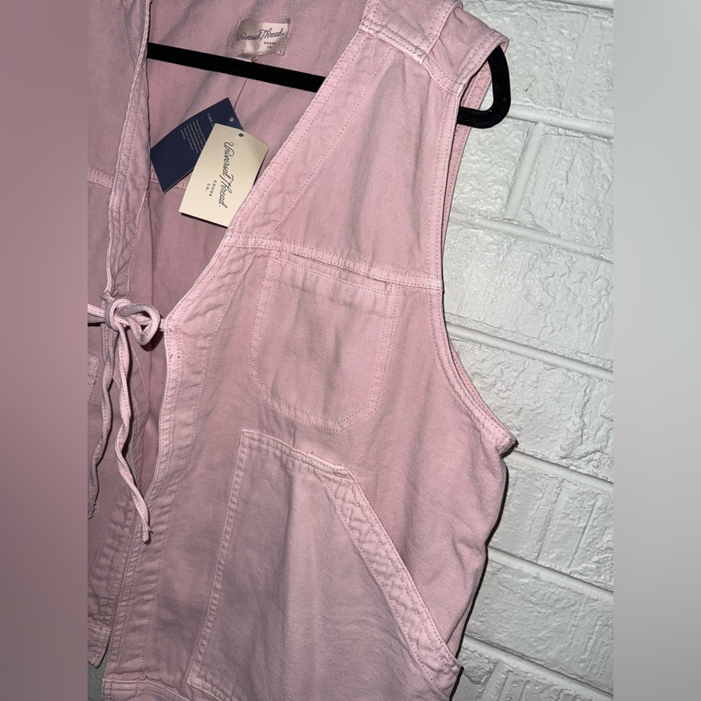 Universal Thread Pink Vest - Picture 2 of 10